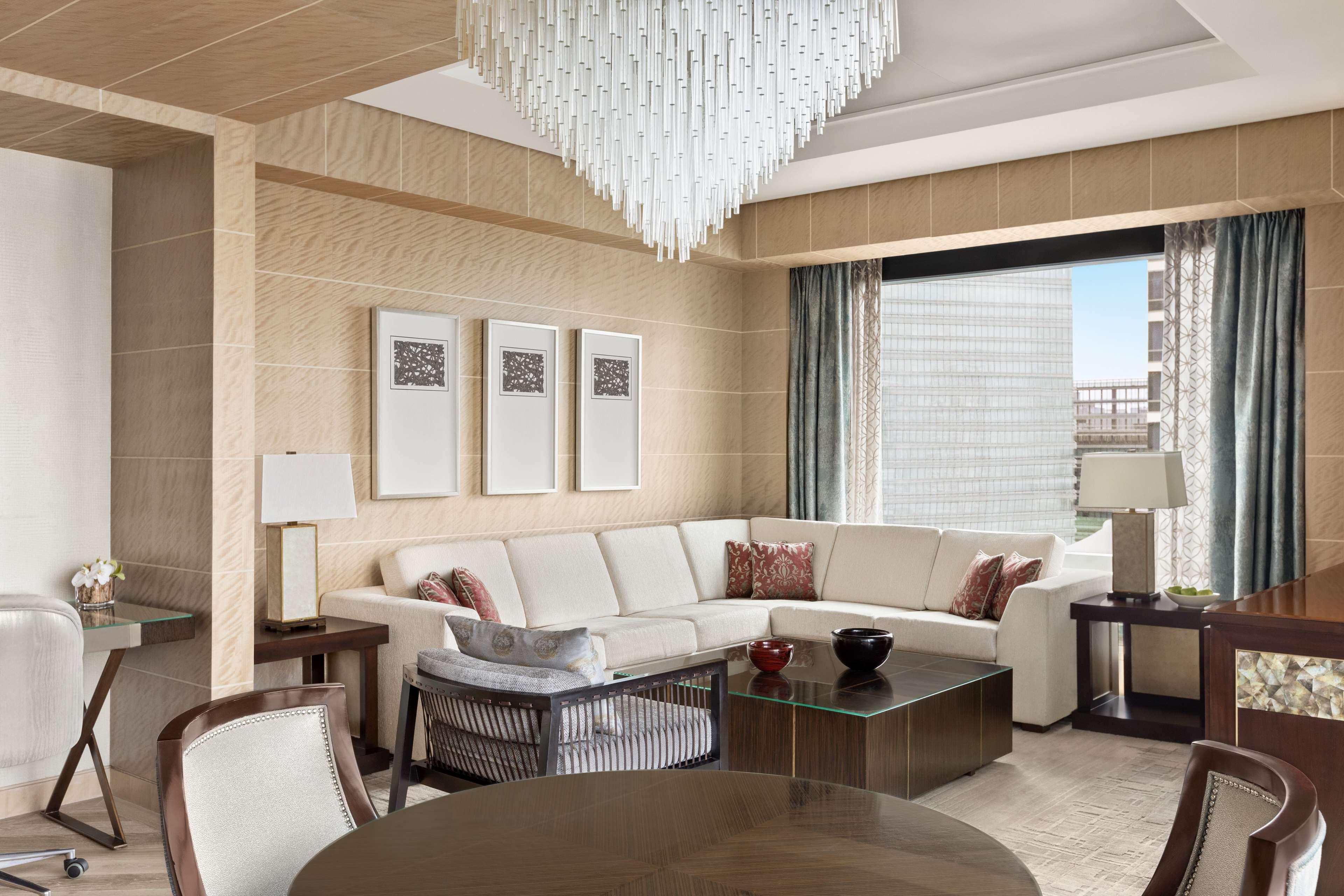 Shangri-la The Fort, Manila 5* Taguig