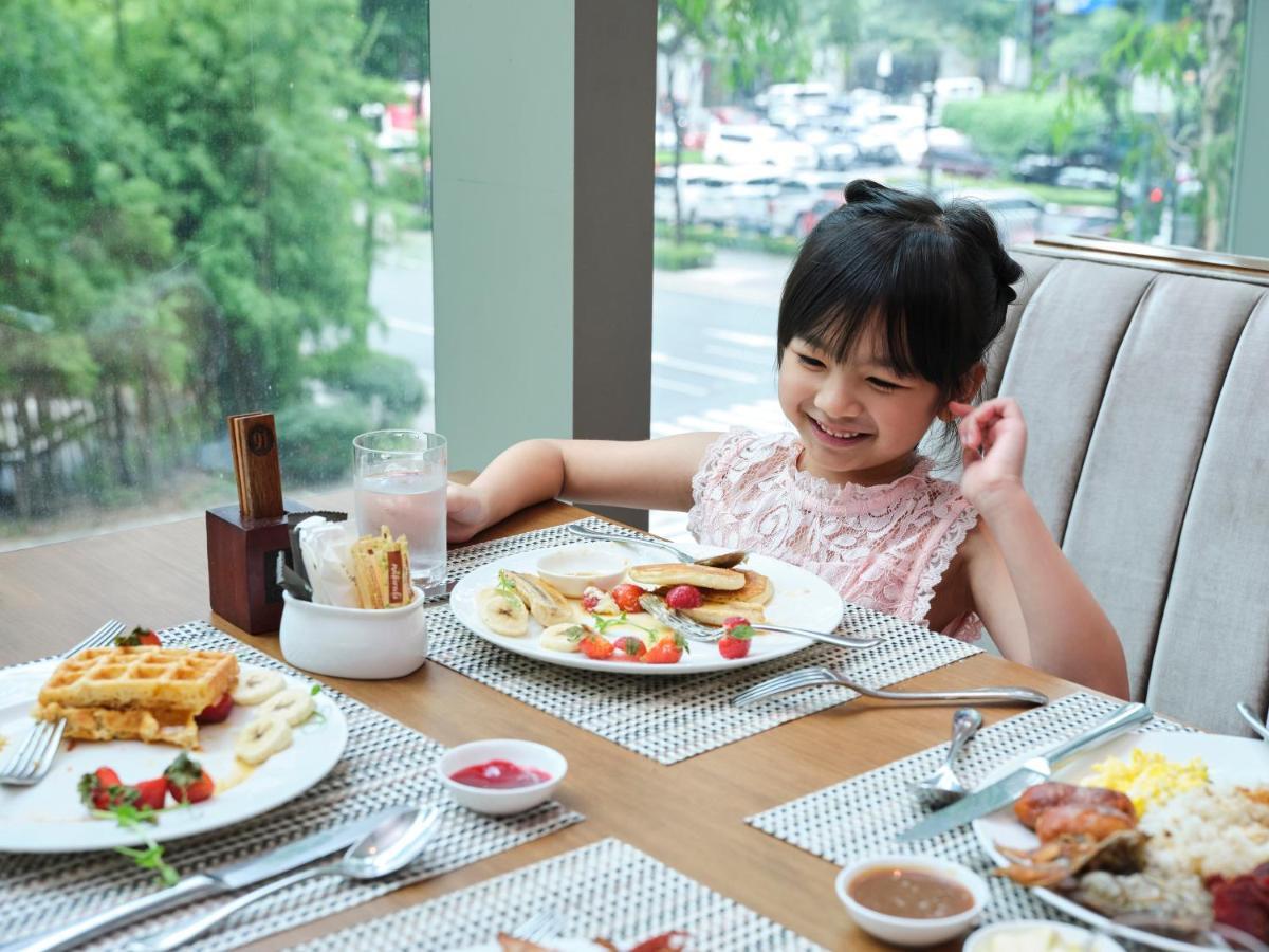 Shangri-la The Fort, Manila Hotel 5*
