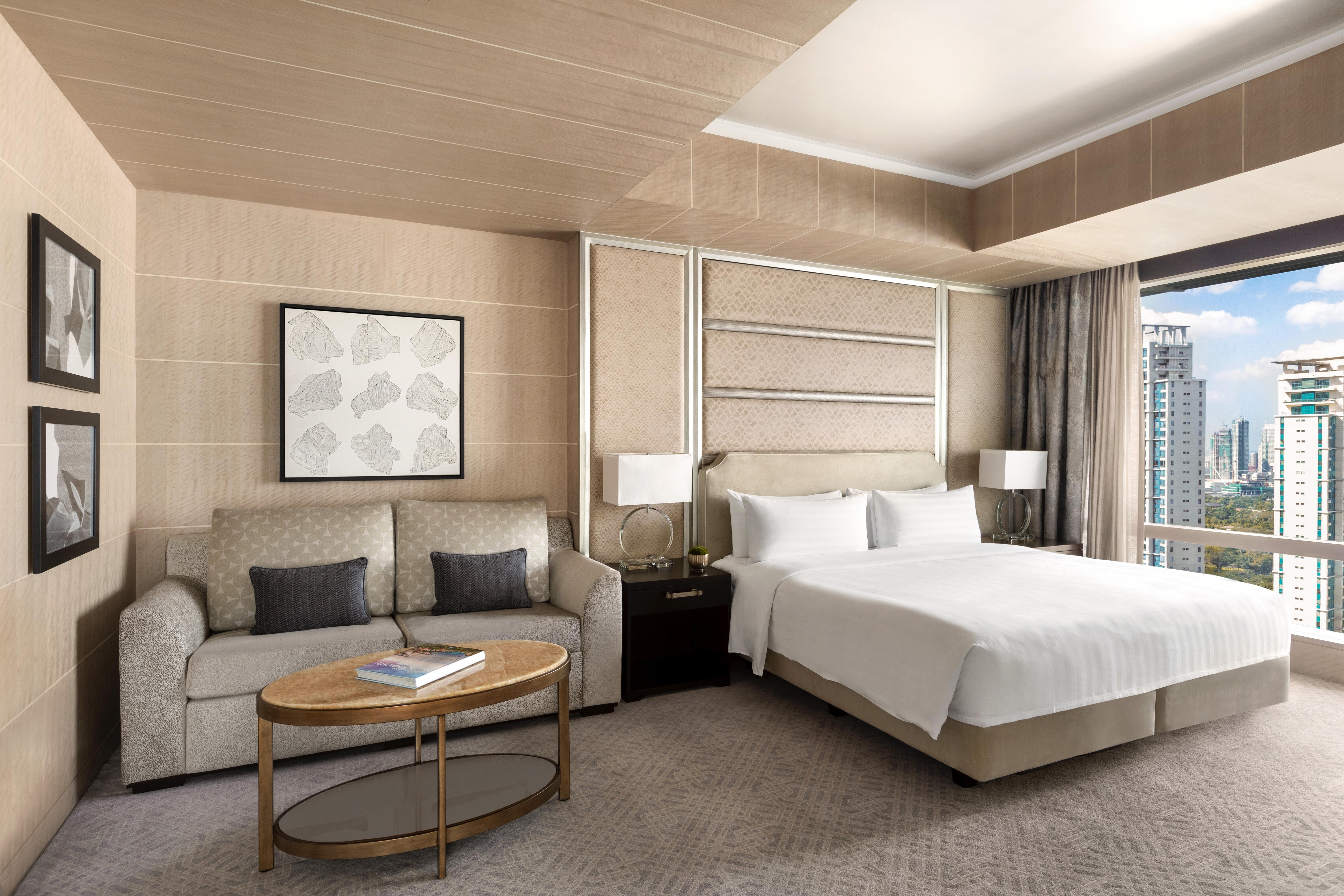 Shangri-la The Fort, Manila 5*