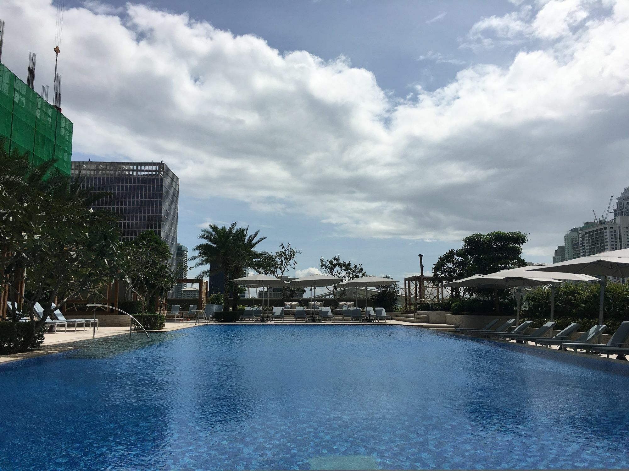Hotel Shangri-la The Fort, Manila 5*